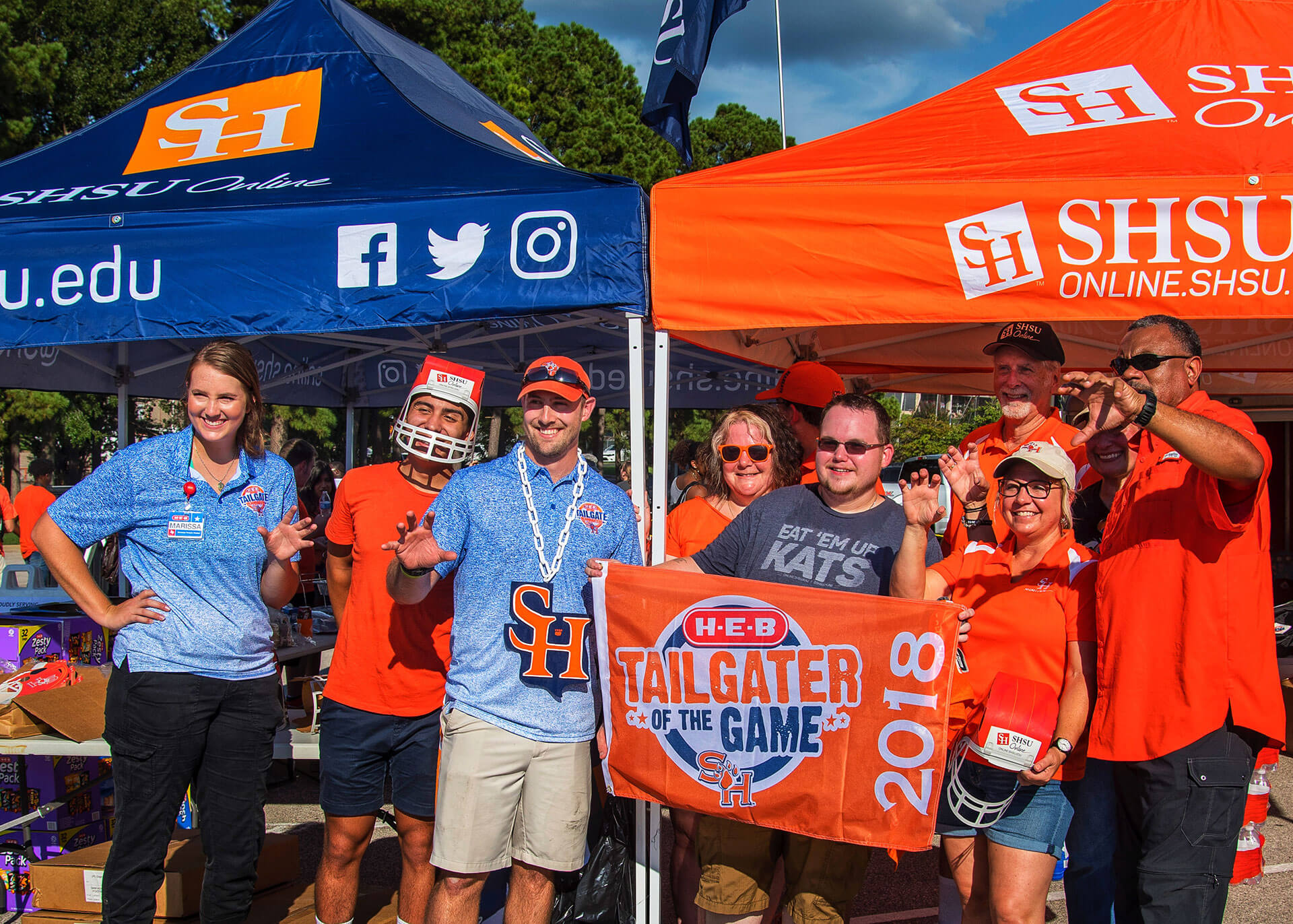 SHSU Online team members at tailgate on September 15.